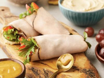 Snack Recipe: Turkey Wraps with Honey Mustard Dip