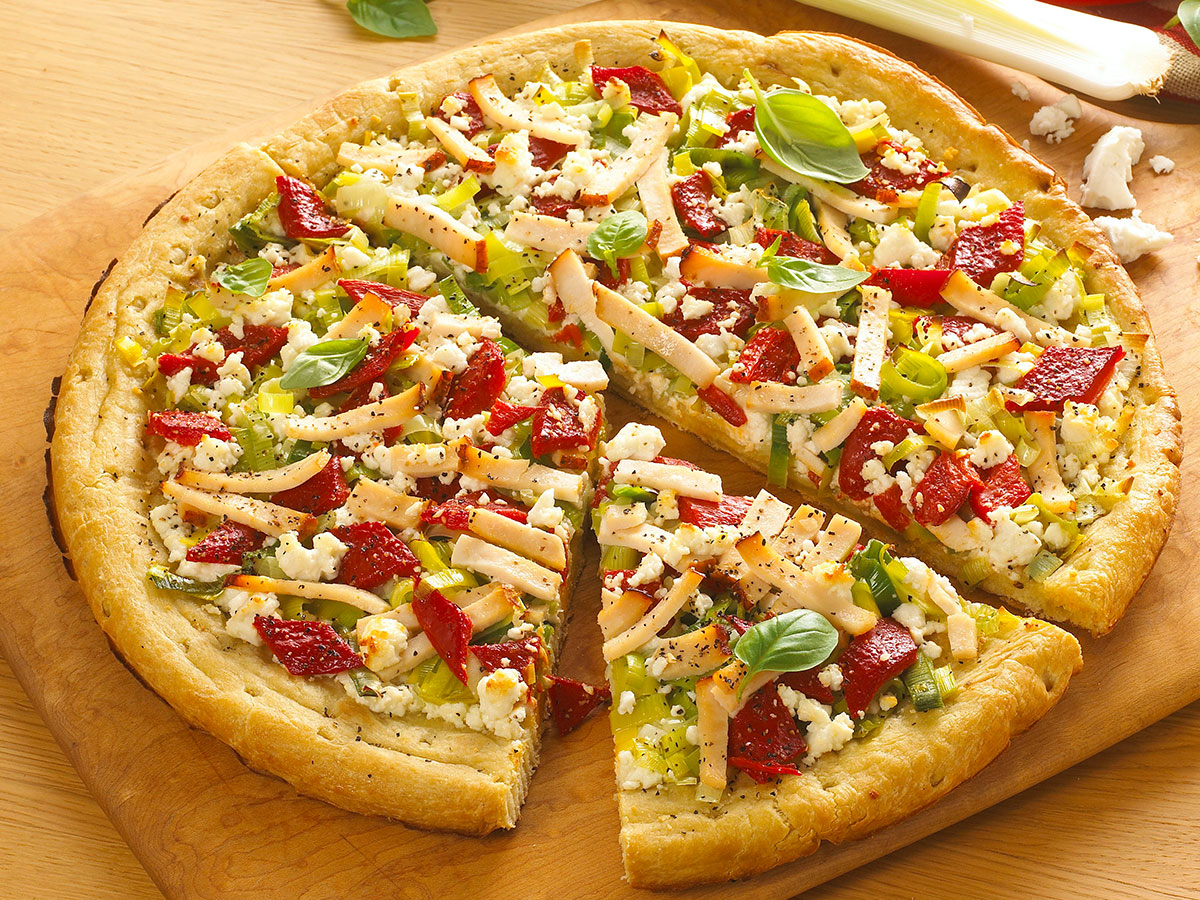 EverRoast® Chicken Breast and Leek Pizza Recipe | Boar's Head